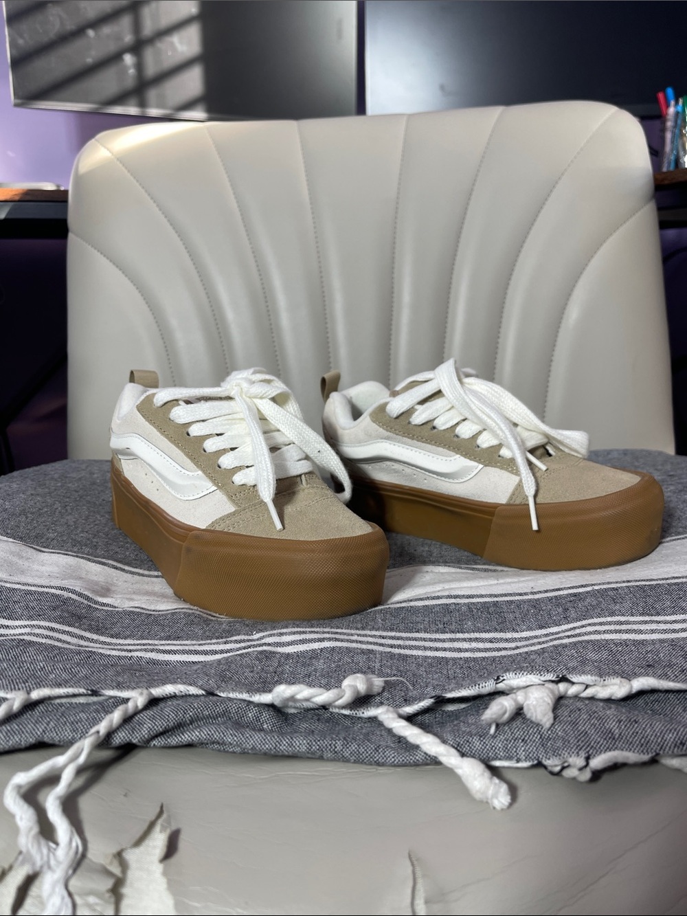 Women’s Vans Platform Knu Skool Skate Shoes size 7